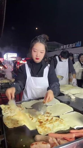 Chinese street food, street snacks 2025/11/08 21:00:34