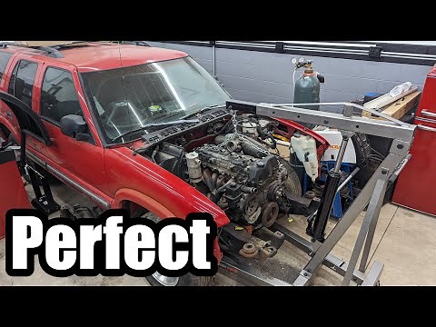 Vortec 4200 Ar5 Swapped S10 Drift Blazer Pt 2 | Cutting up Engine Cradle | Steering Wheel Upgrade