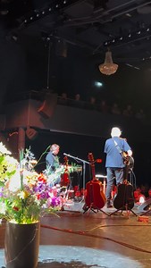 “Er der mon dale” er en sang vi ikke spiller ret tit. Den blev ønsket i aften i Odense. Tak til et fantastisk nærværende publikum. @magasinetodense @larslilholtband @kristianfogh_keys @liveculturedk @erdermondale | Lars Lilholt Band