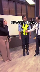 1.5M views · 10K reactions | Fluffing a Duck Kevin MacLeod (incompetech.com) Licensed under Creative Commons: By Attribution 3.0 License - Music promoted by - #LapokPakReels #storylaporpak #LaporPak #laporpakreels #ayutingting #suryainsomnia #storylaporpak | Story Lapor Pak | Facebook