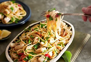 The perfect recipe for garlic & chilli seafood spaghetti