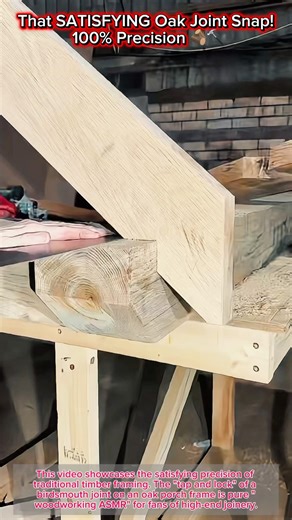 That SATISFYING Oak Joint Snap! 🪵🔨 #woodworking #joinery