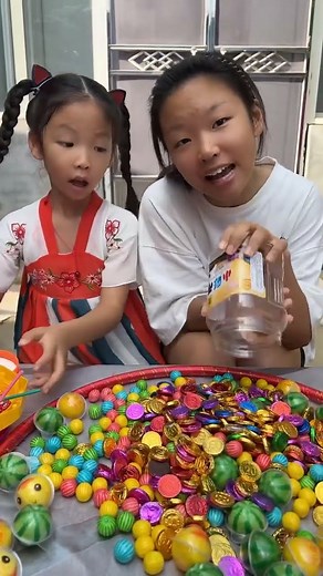 #父女俩的欢乐时光 #父女搞笑 #人类幼崽有多可爱#funny#famliyvideo#ChinaFunnyVideo