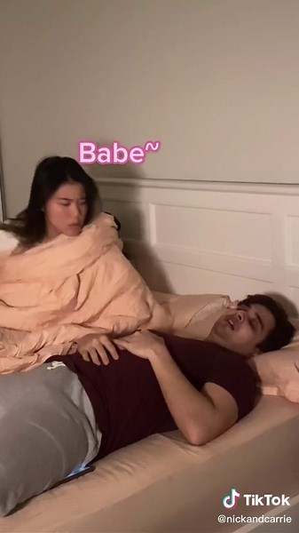 Scary Sound Prank on Girlfriend Reaction