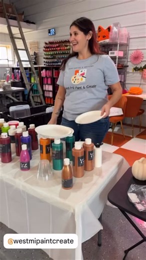 13 reactions · 19 comments | Sip. Paint. Shine. ✨ Another fabulous day at Foxy’s! Thank you @westmipaintcreate • #PaintAndPour #FoxyWorkshops #foxysleotards • Notice our new sign at the end✨ | Foxy's Leotards | Facebook