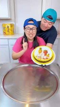Strawberry Mom vs Milk Tea ice cream challenge!🍦 #funny by Ethan Funny Family