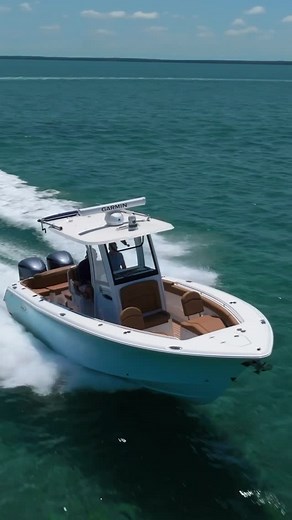 Boats Daily ™️ on Instagram: "NEW LISTING | 2021 Sea Hunt Ultra 275 SE available from @Simon_marine_inc & @Offthehookyachts | Currently asking $159,000 Coming in hot is the most loaded Sea Hunt 275 Ultra SE on the market! Powered by twin Yamaha 250s (390 hours), this boat is packed with high-end upgrades including triple 12” Garmin xsv MFDs, joystick steering, FLIR night vision, open array radar, autopilot, and more. It’s equally impressive in comfort with custom upholstery, upgraded JL Audio so