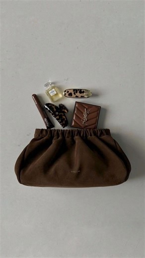 ОДЕЖДА | ШОУРУМ | ЧЕЛЯБИНСК on Instagram: "У нас можно и налом, и безналом, и улыбкой, и даже Алешкой😸🔥 @staysi__shop"