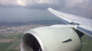 12K views · 138 reactions | Qatar Airways B777-300ER landing at Amsterdam Airport Schiphol Runway: 18R Polderbaan Aircraft: A7-BAY | Lahore International Airport | Facebook