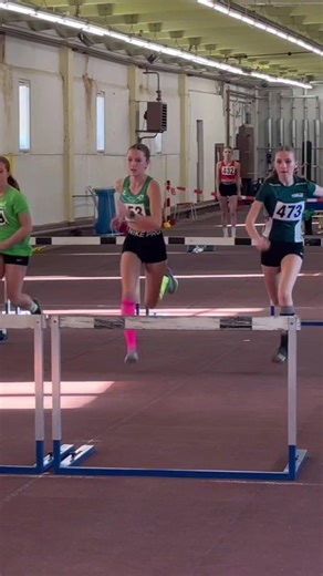 Hürdenlauf-Fehler: Ein Beinbruch nach der Hürde