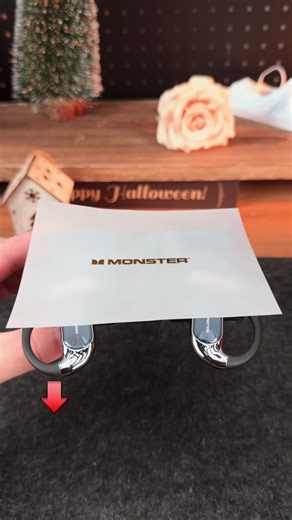 #earbuds #earphones #monster