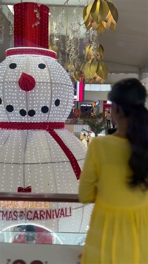 MiniVlog#67😍| Random day☃️#shorts#windowshopping#youtube#minivlog#logiganesh#mall#showman#santaclaus