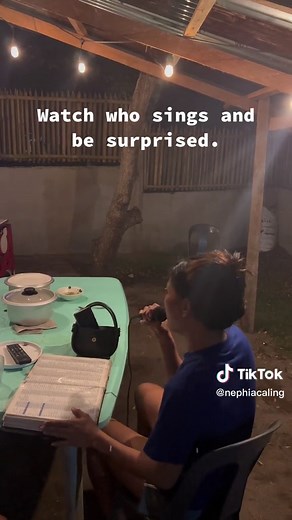 Sensational Singer Caught on Camera!