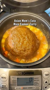 🍛Asian Mom’s Easy Rice Cooker Curry Ingredients: • 2 cups chopped tomatoes • 2 cups chopped potatoes • 1 cup chopped carrots • 1 cup chopped onion • 1 cup chopped apple • 1 lb ground beef • 4 squares Japanese curry mix • 1 cup water • 2 green onions, chopped Instructions: 1. Place tomatoes, potatoes, carrots, onion, apple, ground beef, Japanese curry mix, and water into the rice cooker. 2. Close the lid and select the “white rice” setting or the setting you usually cook rice. 3. Once the cookin
