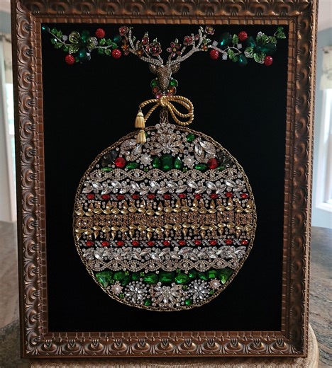 Framed Vintage Jewelry Art: Holiday Ornament on Black Velvet - Etsy