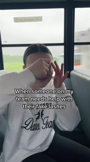 Pro fake eyelash applier here #dancecomp