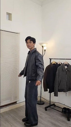 Styling leather jacket with bershka boxy fit leather jacket.#bershka #boxyjacket #outfitideas