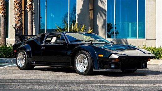 DeTomaso Pantera with expensive widebody kit