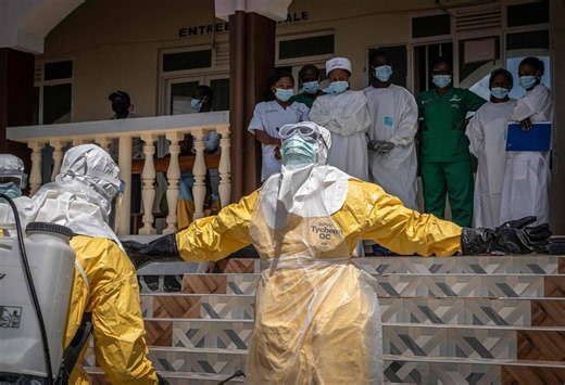 Ebola, rientro in Italia per un medico entrato in contatto con un malato in Congo