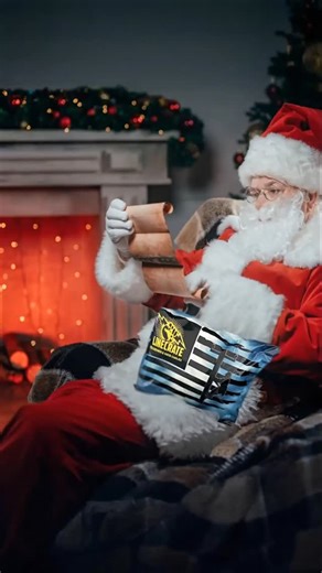 LineCrate on Instagram: "SANTA APPROVED! Get Your LinePak (60% OFF + FREE GIFT!) 🎁 Use Code: 60OFF Looking for the perfect LineLife gift? LineCrate is on the nice list with a massive deal: 💥 60% OFF your first LineCrate + a FREE MYSTERY GIFT when you join with a 3-12 month membership! Get exclusive, warm hoodies for #LineMen, #LineLadies, and #LineKids. Same premium gear, smaller price. Remember, every LinePak helps give back to families of Fallen LineMen. 🚨 SPOTS ARE LIMITED! 🚨 Click the li