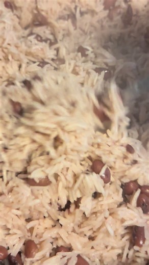 hungrybelly (@tyronedavishungrybelly)’s videos with original sound - DJ SILVERA