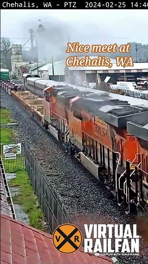 Nice meet at Chehalis, WA. Amtrak 517, H-LYDVBT