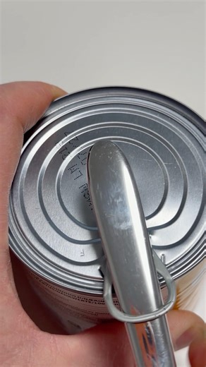 🤔👉🥇“No Can Opener? This Genius Spoon Hack Works!”