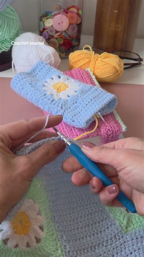 Crochet journal cover #bookbinding #creativejournal #crochet #crocheting #journalideas