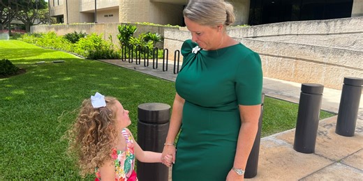 ‘Outrageous’: Red Hill suit plaintiffs accuse government of destroying cell phone evidence