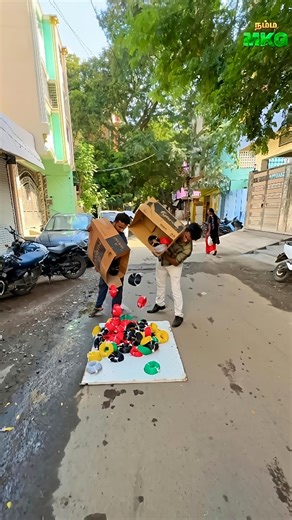 Namma MKG on Instagram: "🚨 இப்படி வெளில எங்கேயும் கிடைக்காது ‼️🤩 Rowa Enterprises Guindy Chennai Ph. No : 98409 80890 / 89255 18336 #trending #explorepage #reels #wire #electrical #reelsinstagram #viral #nammamkg #imthulasi #trendingreels #home #wirewholesale #chennai Offer எப்படி?"