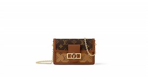 Products by Louis Vuitton: Dauphine Chain Wallet