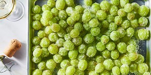 Prosecco Grapes Are The Ultimate Boozy Party Snack