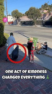 Child and Adult Set Up Christmas Tree for Homeless Man 🎄🎅 #Fabiosa #Christmas2024 #WarmHolidayVibes #ActsOfKindness | Fabiosa India
