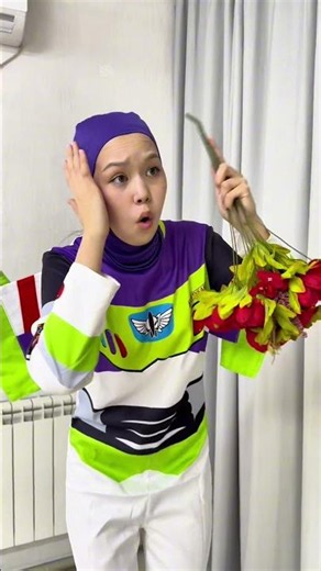 LOVE STORY OF JESSIE AND BUZZ LIGHTYEAR #youandmeshow #toystory #toystory5