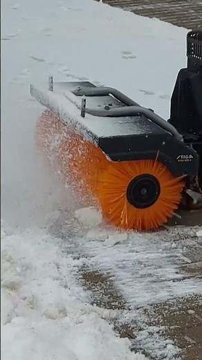 STIGA SWS 800 G sweeper