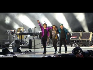 The Rolling Stones Introduction from Mick Jagger @ Chicago Soldier Field Stadium