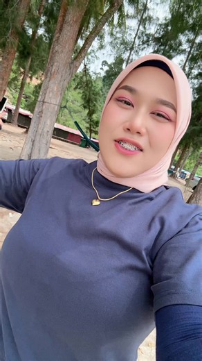 Jangan Buang Masa Bestie: Saatnya Nab's TikTok Live & Hostel Life