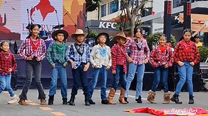 Watch the COWBOY KIDS of Baguio Central School as they compete in the Baguio Country Fair 2024 LINE DANCE Competition held at Baguio- Session Road Stage 1 on September 1, 2024, in line with Celebration of Baguio Day. #linedance #BaguioCountryFair #baguiocountryfair2024 #Baguio2024 #BaguioDay #baguiocentralschool #cowboydance #westernDance #SessionRoad #sessionroadbaguio #BreatheBaguio #HONOR200 #baguioboy | BaguioBoy