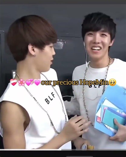 JHope getting his first fanmails💜💌 #btsarmyforever #youtubefeed #youtubeshorts #btsshorts #btsreels