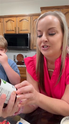 Brazilian Lemonade!! (Also know as Swiss lemonade) | Miranda #stayclassy