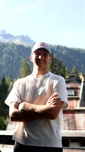 LEKI on Instagram: "Level up your ultrarunnig 🚀 With a pro tip by @tomevansultra, including your LEKIs, ankles and tired arms. 🤔 What that could be? Find it out! 👉 More pro tips coming your way 🤫 #lekipoles #lekitrailrunning #protip #ultrarunner"