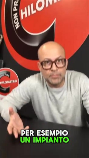 #adv #carfax Sono Alfredo Bellucci e ormai da vent’anni lavoro nel settore delle auto usate. In particolare combatto le auto schilometrate le truffe dei veicoli usati con Km scalati e le auto sinistrate gravemente, le auto con gravi danni non comunicati. Controllore Lancia Musa usata con da CARFAX verifica revisione portale dell’automobilista . Auto usata economica non km scalati auto schilometrata . Auto truffa con danni sinistri stradali gravi . Truffa auto Germania estera Europa IVA evasa fal