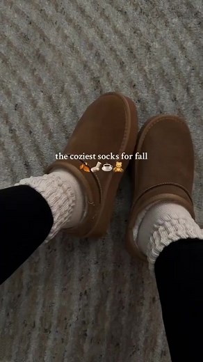 Keep Your Feet Warm & Dry All Winter! No more cold toes or bulky layers — our Winter Thermal Socks trap heat, wick away moisture, and feel cozy from the first step. 🧦 Premium-insulated fabric for lasting warmth 🌬 Breathable & moisture-wicking to keep you dry 📏 Perfect fit for men & women — indoor or outdoor ♻️ Durable & reusable for seasons to come 👉 Shop now at lifegizmo.store and enjoy winter comfort! | Buy the gifts