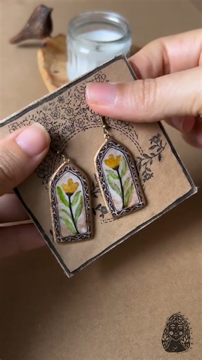 Miniature portraits live inside the clay and resin jewelry creations from Etsy seller SaeideArtCrafts, and every package is sealed with wax for a magical experience from unboxing to your first wear ✨ https://etsy.me/45r6aRk | Etsy