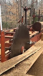 @foothillsfirewood milling some black walnut on their Bellsaw sawmill. #woodnetwork #woodworking #logging #sawmill #lumberyard #lumber #forestry #wood #arborists #salvagedwood #reclaimedwood #forestproducts #timber #slabs #localwood #slaburday #urbanlumber #artisian #slabsupply #woodworker #sustainability #woodfurniture #climatechange #woodworkingdiy #epoxy #hardwood #softwood #art #woodisgood | WherWood