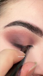 Bold cat eye wing, cut sharp 🔪 this liner from Urban Decay is amazing 🖤 #sheerxbeauty #foryou #wingedliner #makeup | Sheer Beauty by Sarah