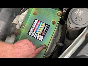 Prado 150 series 3.0L Piranha dual battery tray installation.