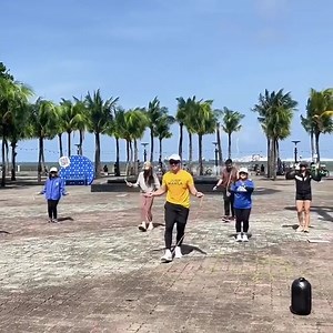 Take your jump rope skills to the next level with Jump Manila! 🤩 #FitnessbytheBAY 🎵: Achy Breaky Heart | SM by the BAY
