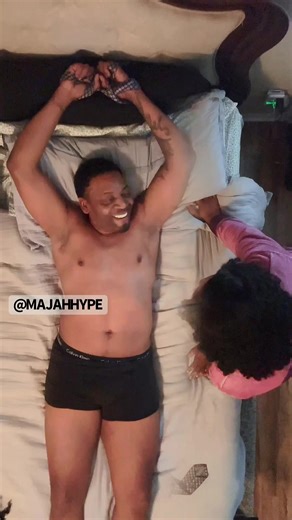 Play freaky games win crazy prizes!!! 😂😂😂😂😂 #caribbeanoride #comedy #onecaribbean MAJAHHYPE LIVE IN ATLANTA JANUARY 23 & 24 at @atlcomedytheater 4shows 2 nights || JANUARY 25th D.C at @howardtheatre 1 night 1 show!! Get yuh tix now!! 💙✌🏾💙