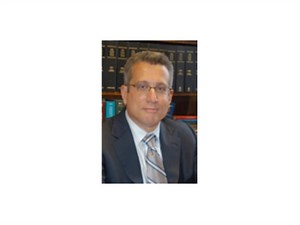 Mitchell Chester, Longtime Mass Education Commissioner, Dies